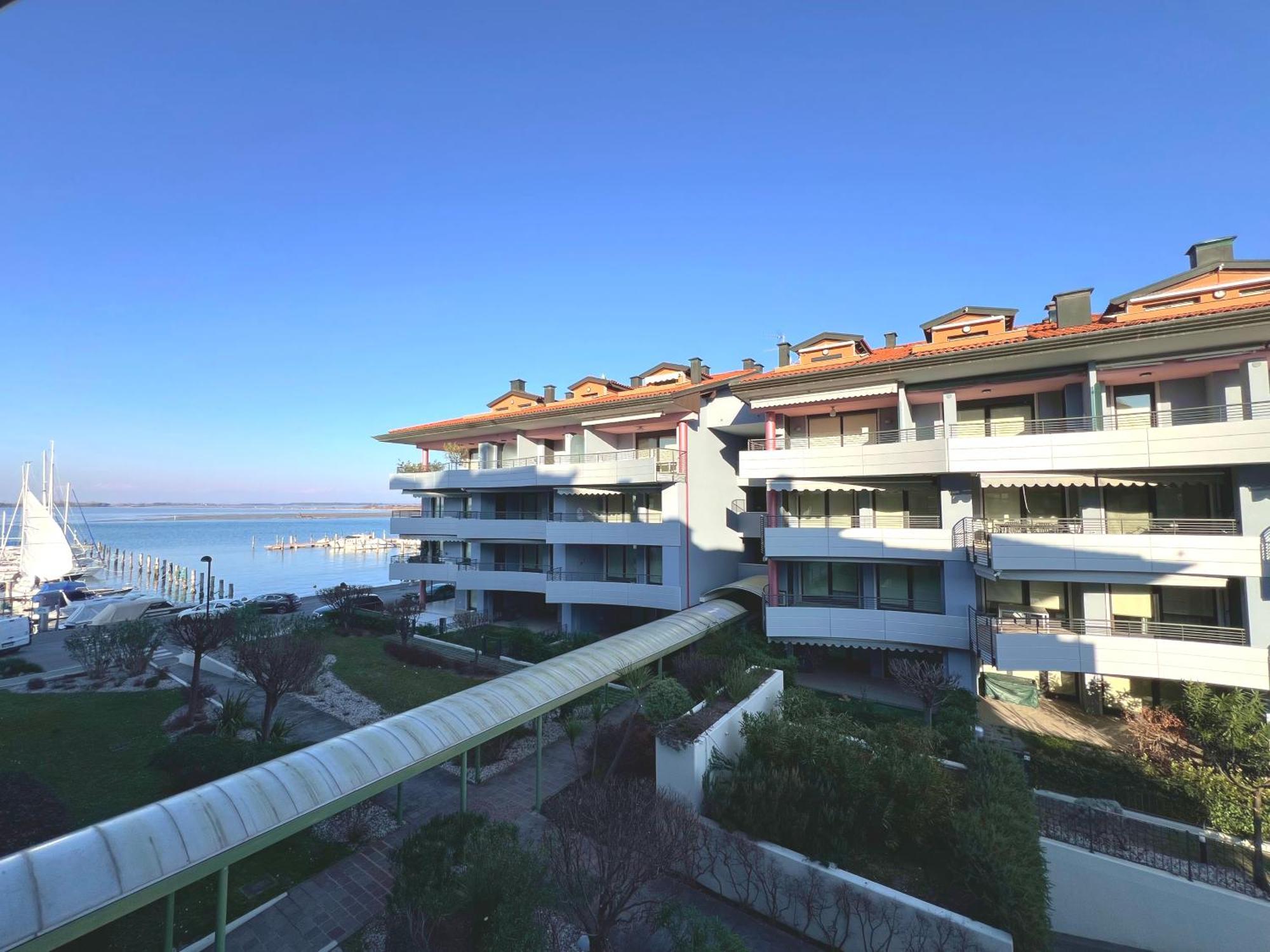 Costa Azzurra Apartment 格拉多 客房 照片