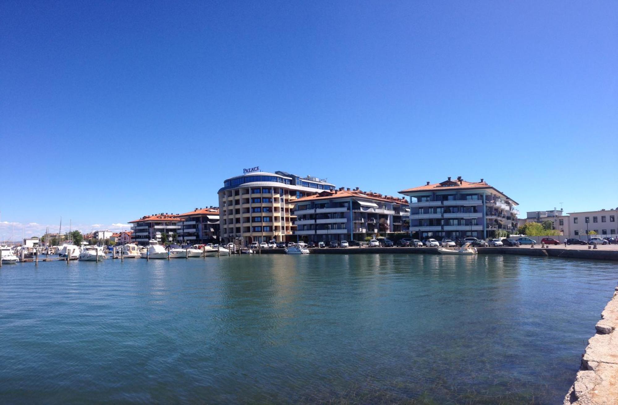 Costa Azzurra Apartment 格拉多 外观 照片
